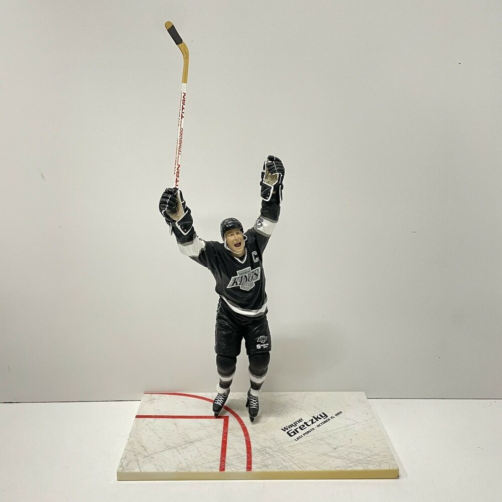 Mcfarlane 12” Legends Los Angeles Kings Wayne Gretzky NHL Hockey Figure 99 2000s